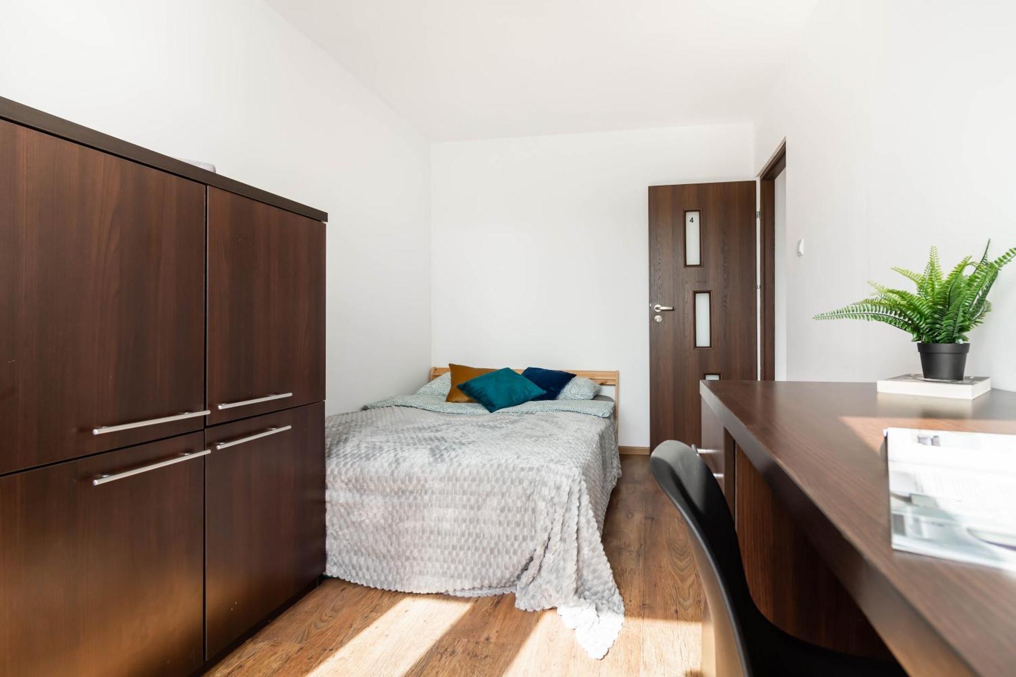 - Ul Mlodych Technikow Apartament Wrocław
